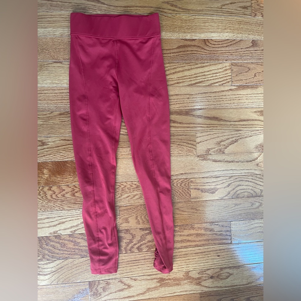 CARBON38 RED DAHLIA PADANG MACRAME LEGGINGS - Picture 3 of 6